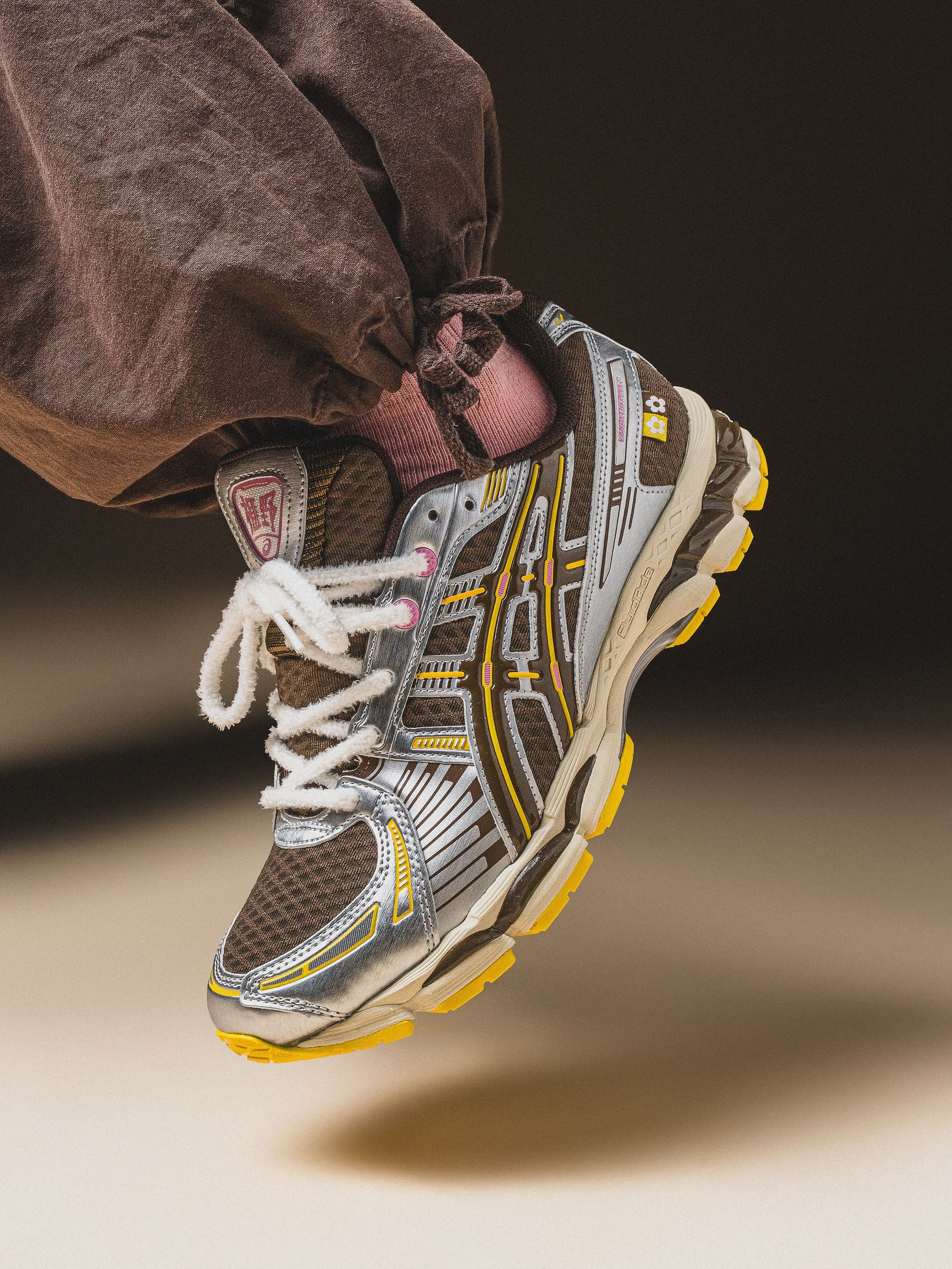 VANDYTHEPINK® x ASICS GEL-KAYANO® 12.1 "Chocolate" Collab. Photo by @ad__sneaks on Instagram.