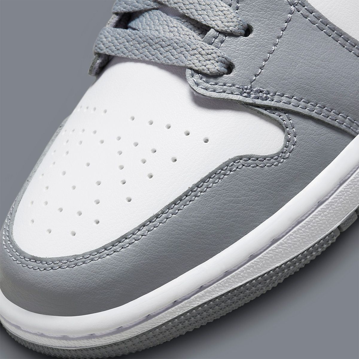 Where to Buy the Air Jordan 1 Low “Blue Heel” | House of Heat°