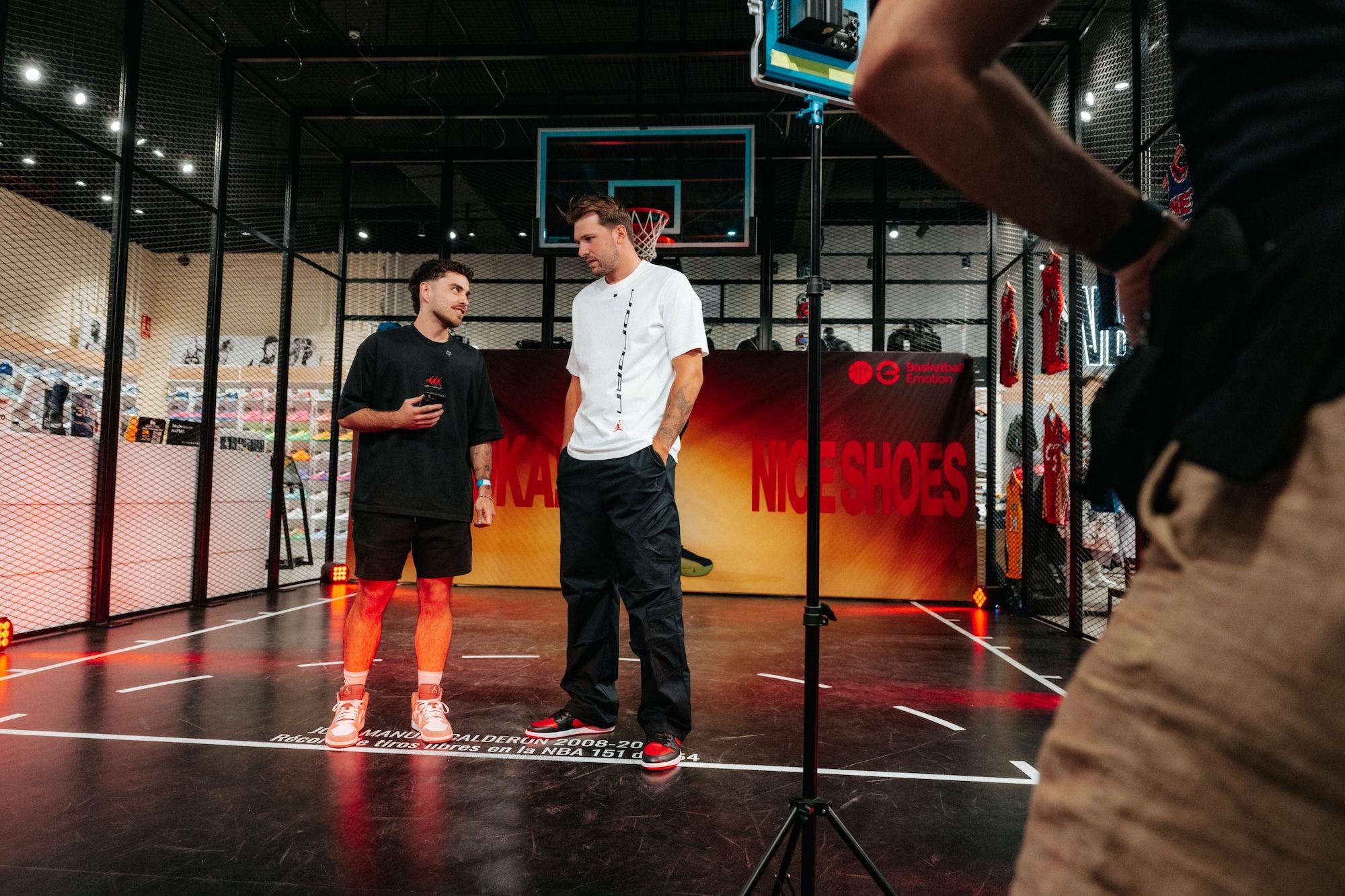 Luka Dončić stops by at Basketball Emotion in Madrid. Photo via Jordan Brand.