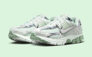 Nike Zoom Vomero 5 "Chrome Swoosh" Surfaces for Spring in "Seafoam"