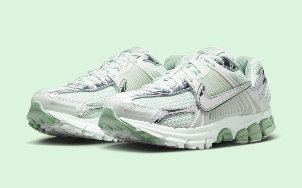 Nike Zoom Vomero 5 in Seafoam with reflective Chrome Swoosh detail on lateral side