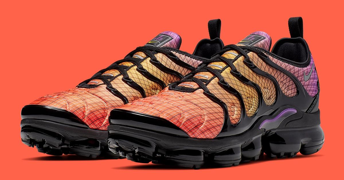vapormax plus sunset pulse release date