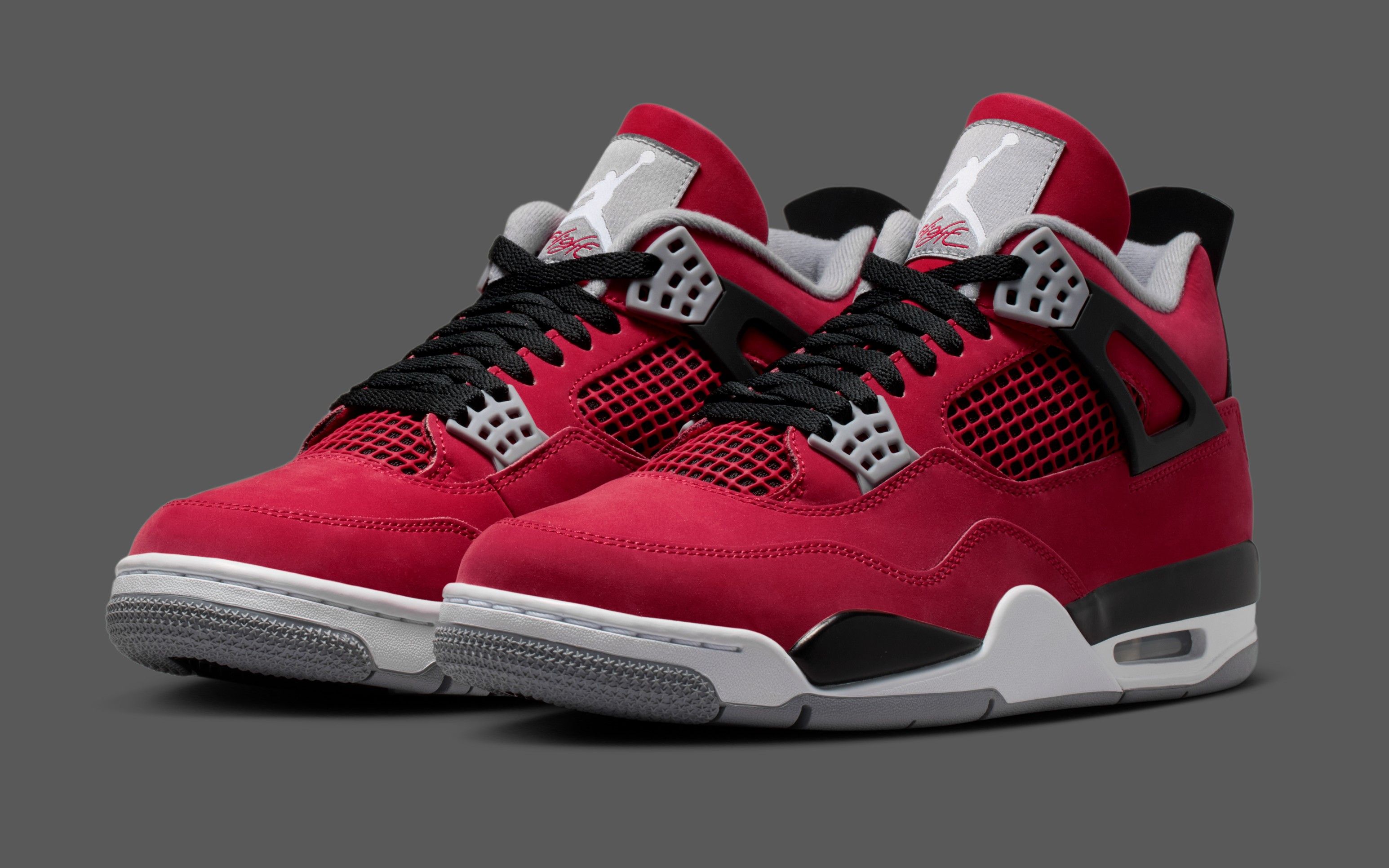 Air Jordan 4 Toro Bravo 2026 retro profil pleine paire FQ8138-600