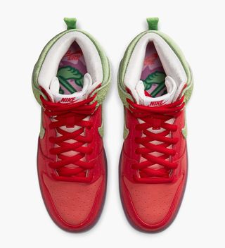 nike sb dunk high strawberry cough cw7093 600 release date 4