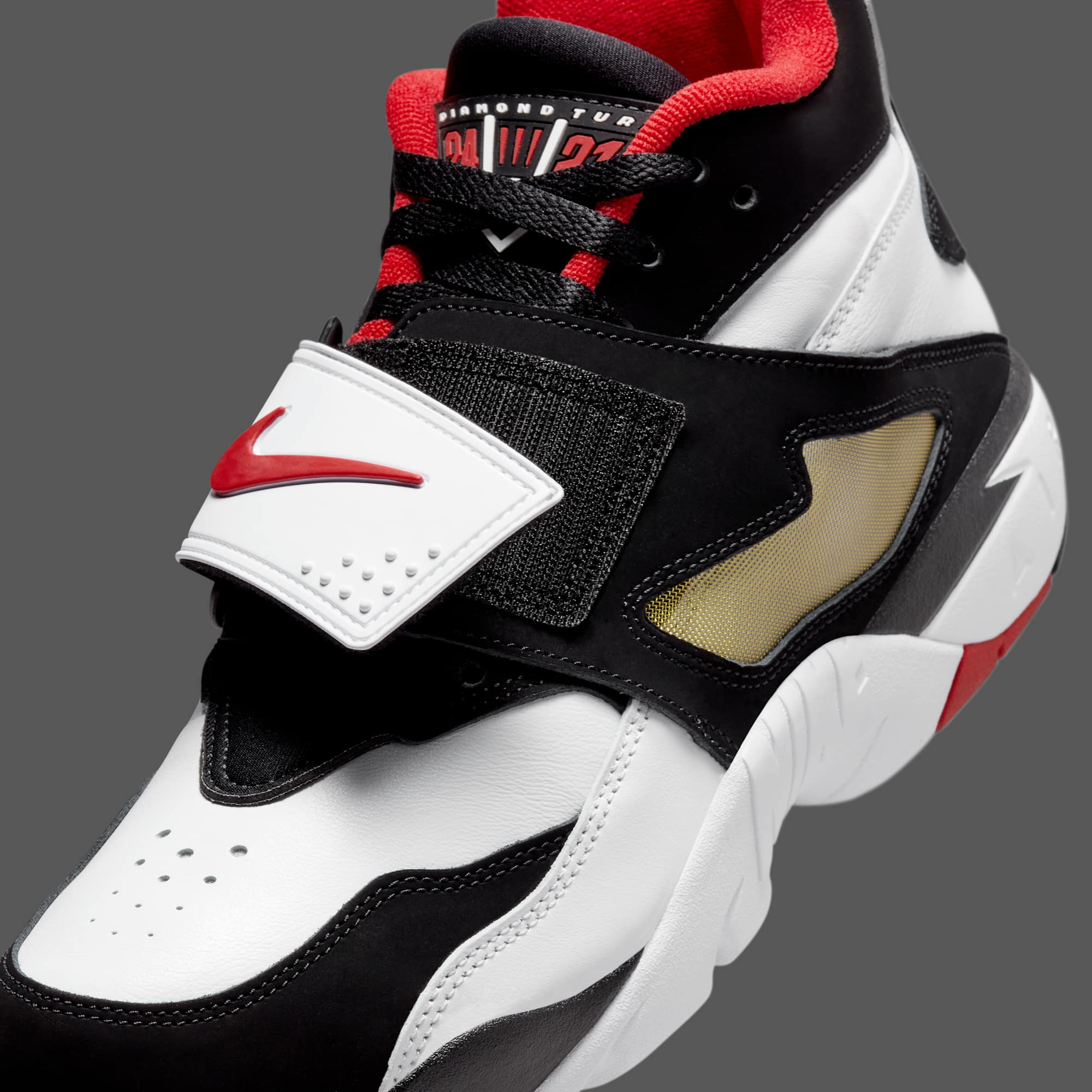 nike diamond turf original