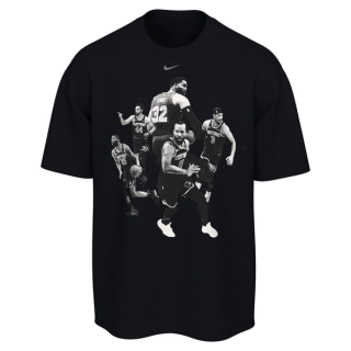 New York Knicks 2026 Player Nike Basketball T-Shirt (SKU: JJ0298-010). MSRP $50.