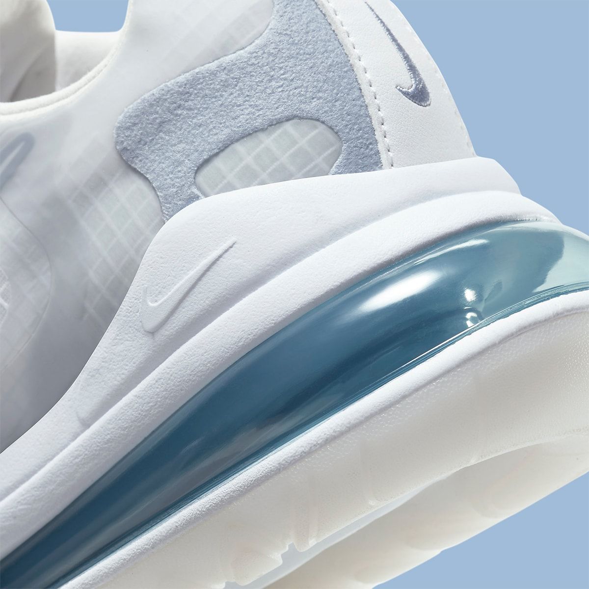 air max 270 react indigo fog on feet