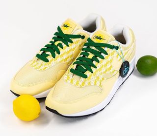 Nike Air Max 1 Lemonade CJ0609 700 2