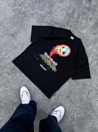 StreetX x Reebok Graphic T-Shirt. Photo via StreetX.