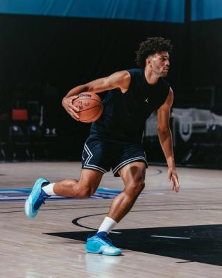 Cameron Boozer Wearing the "Baltic Blue" Jordan Triangle. Photo via Jordan Brand.