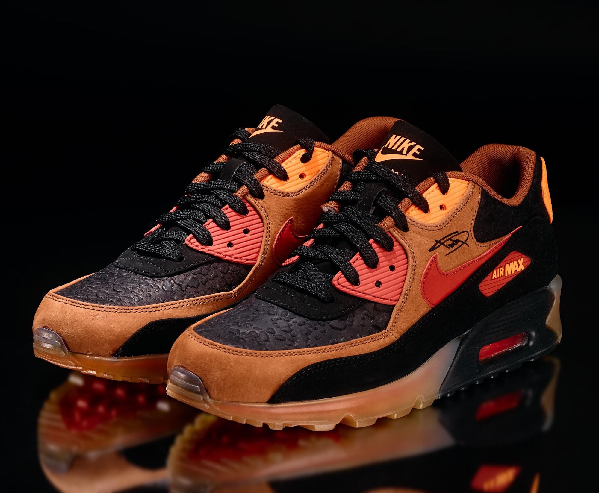 Nike Air Max 90 QS "Ice Halloween" (2014). | Retail Release, Signed. Photo via Julien's Auctions.