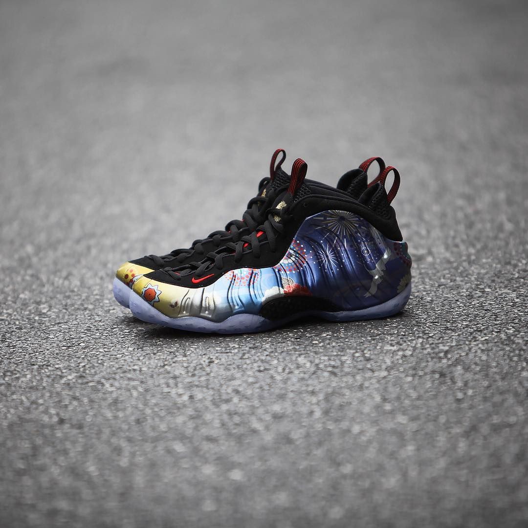 New nike clearance foams 2018