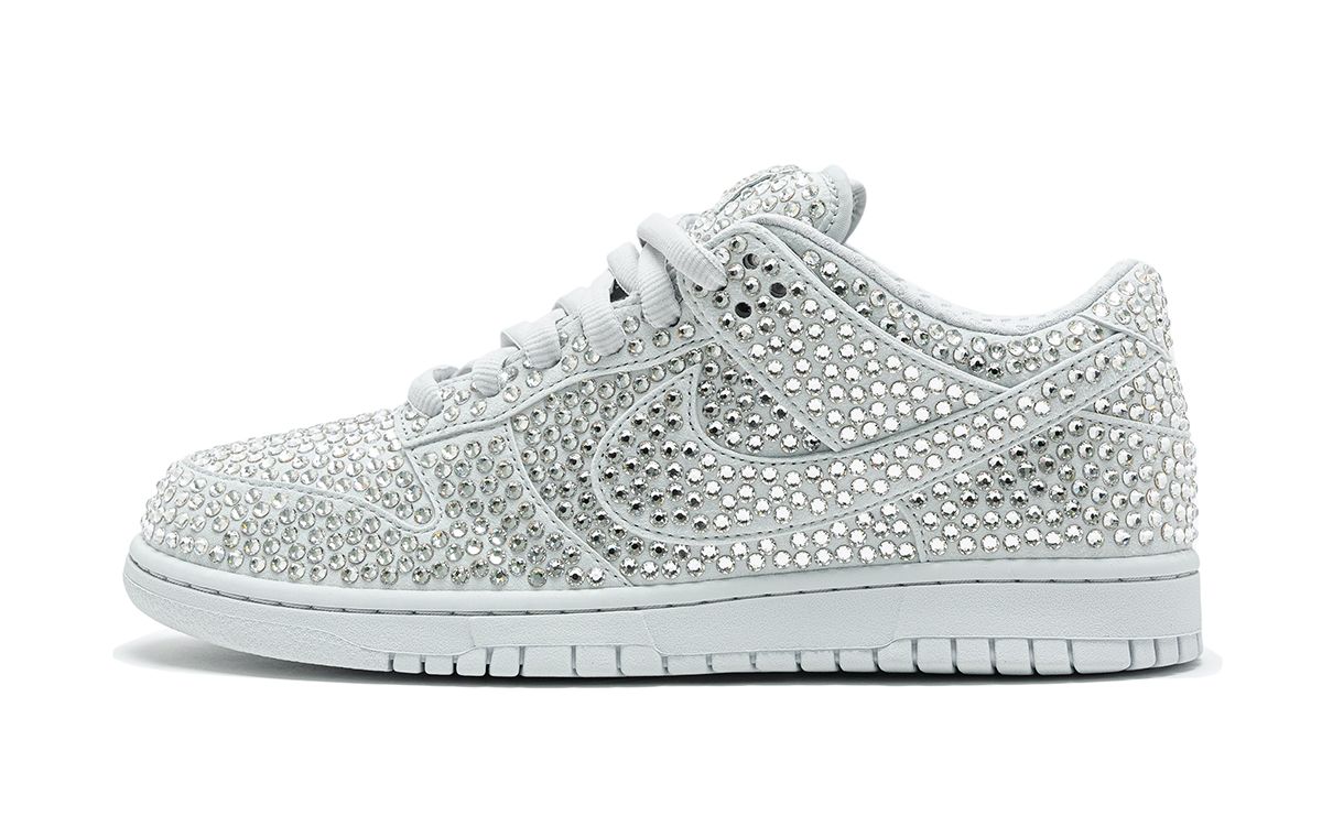 Nike dunk discount low cpfm swarovski