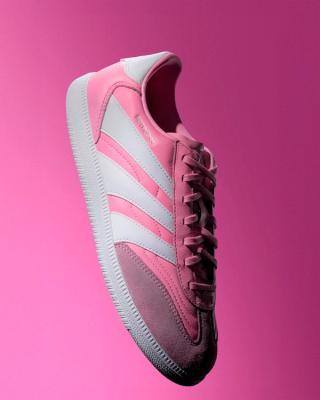 David Beckham's pink, special edition Adidas Predator Freestyle sneaker.