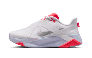 Women's Nike Hybrid RN "White/Laser Crimson" (SKU: IO3815-102). Photo via Nike.