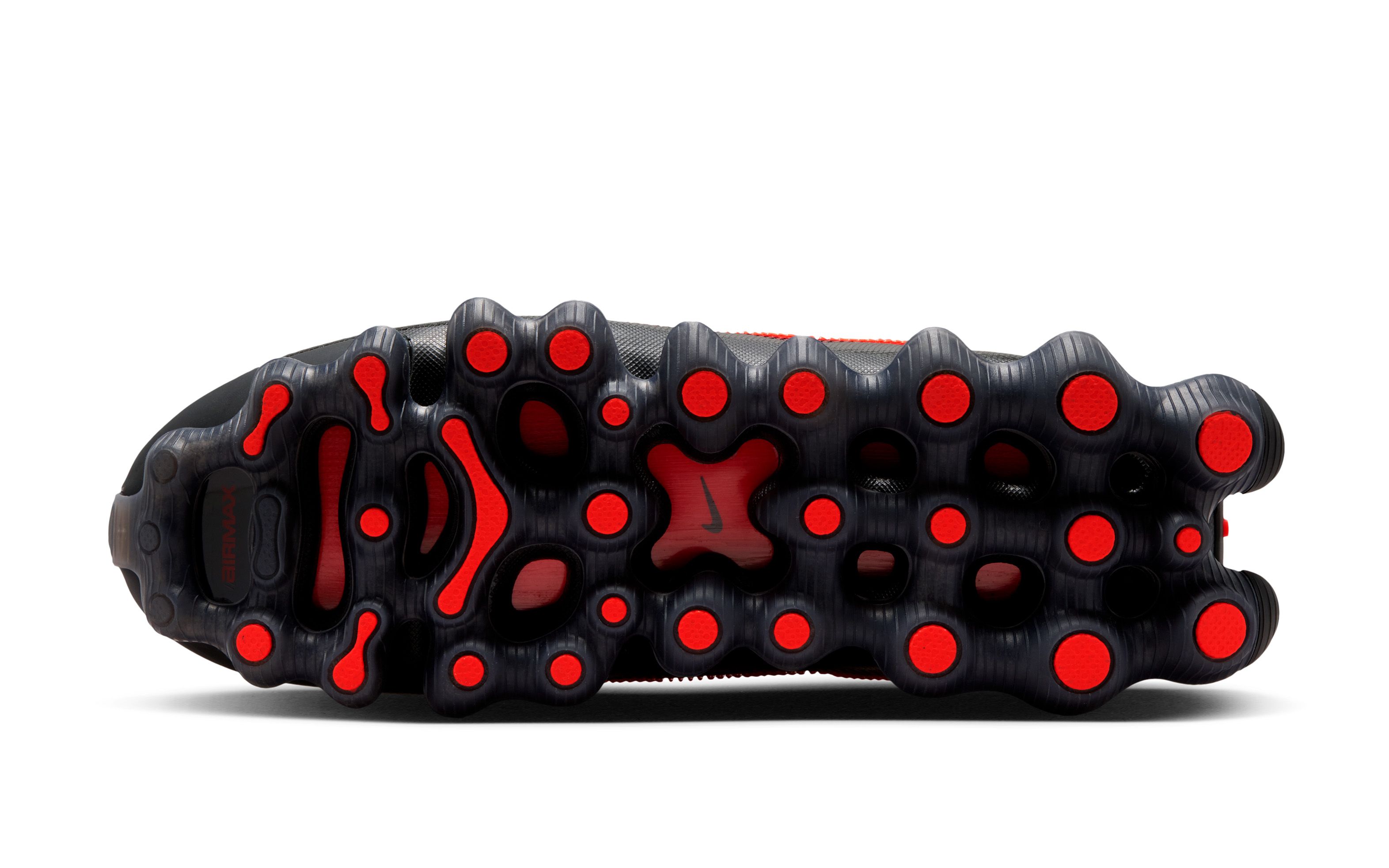 Nike Air Liquid Max “Team Red” Heats Up This Summer | House of Heat°