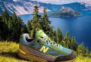 Salehe Bembury's green-colored Made in USA New Balance 992 collaboration.