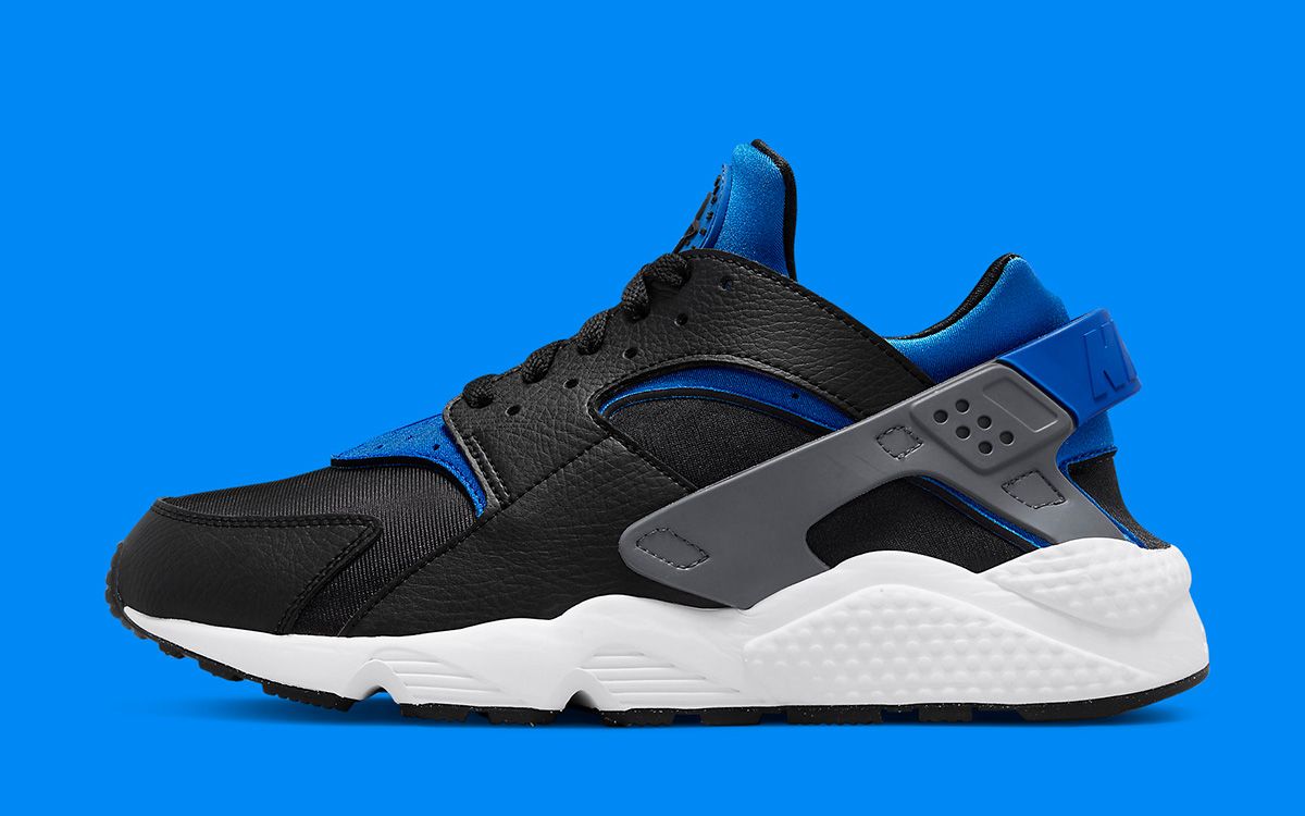 Nike huarache hot sale blue black