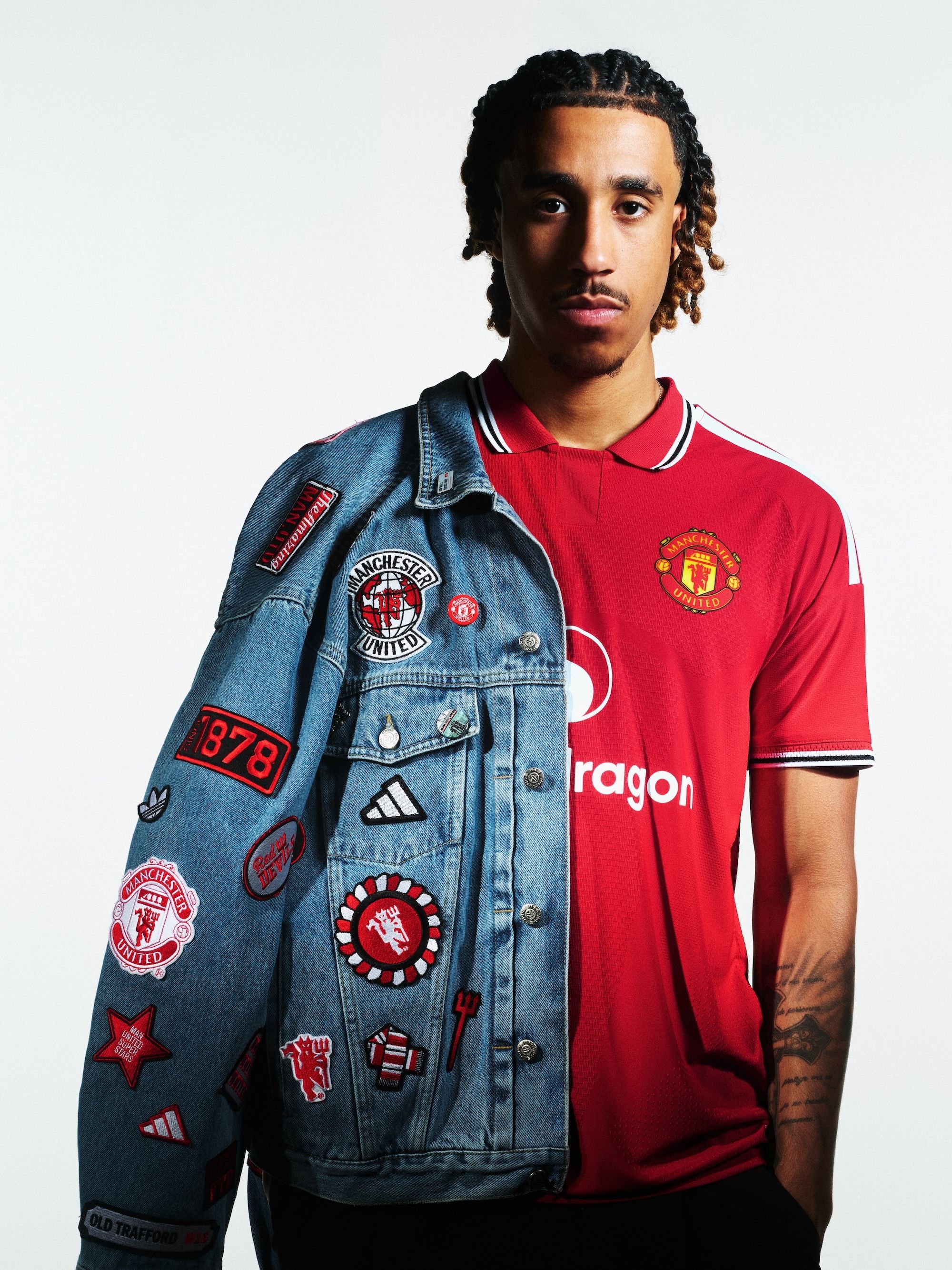 Leny Yoro for Manchester United 26/27 Home kit by adidas. Photo via adidas.