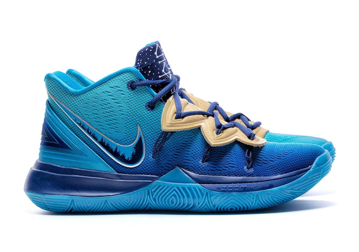 Nike kyrie hot sale 5 blue