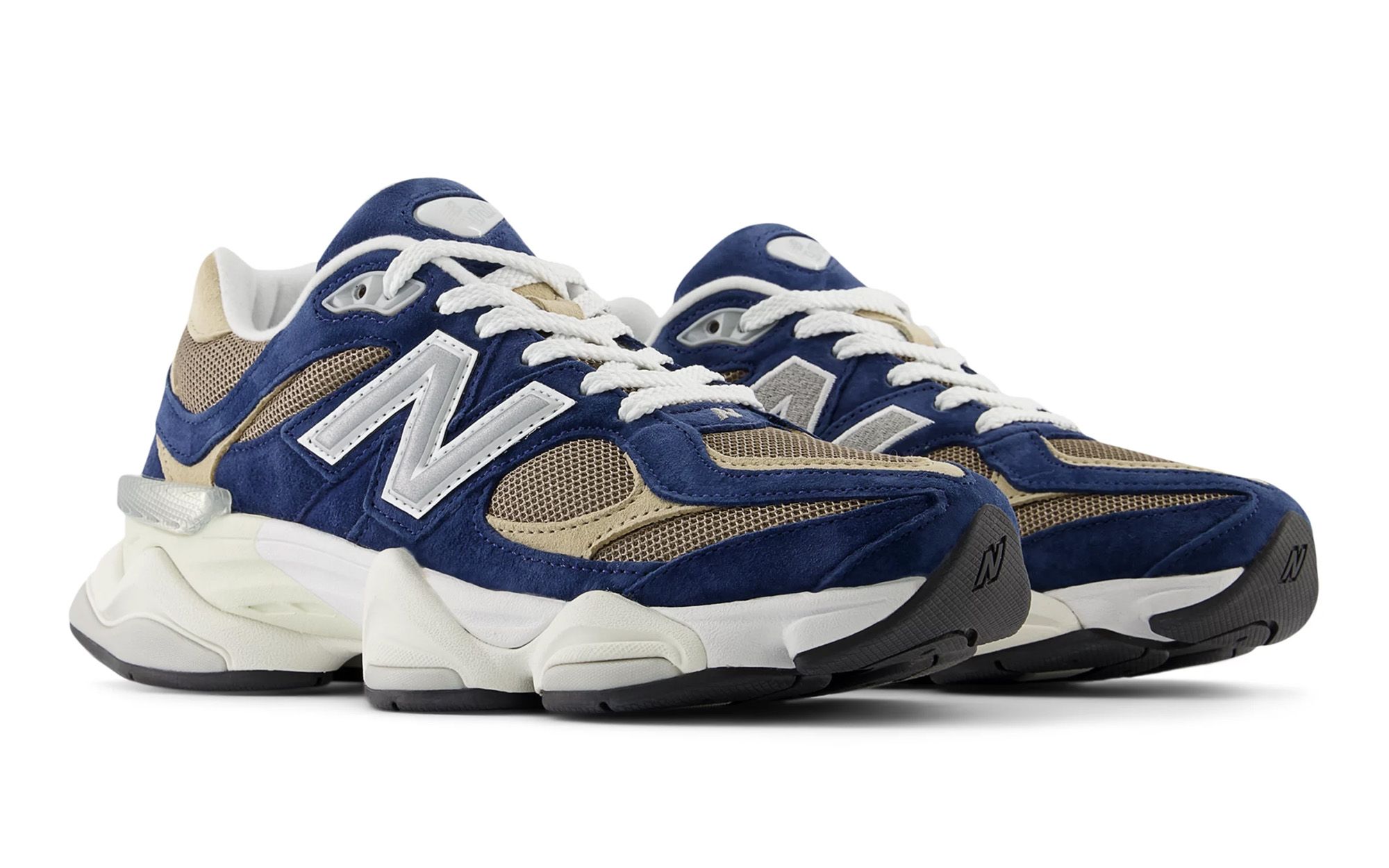 New Balance 9060 ブラウン ネイビー Navy and Tan Take Over the New Balance 9060 | House of Heat°
