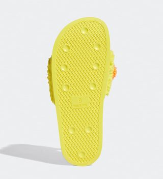 jeremy scott adidas adilette teddy q46582 release date 8