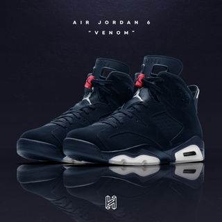Wearing Air Jordan IV Black Cement