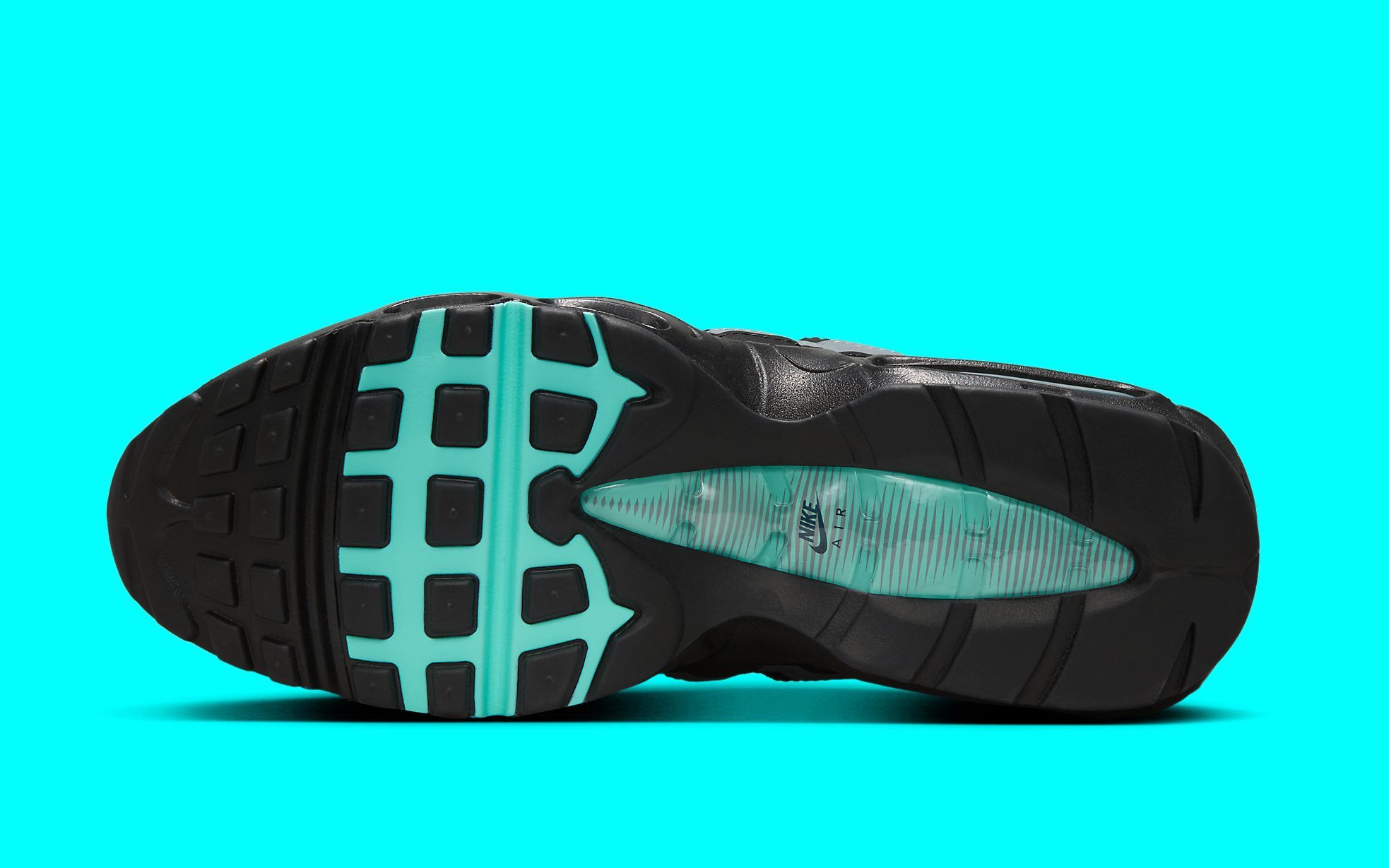 Nike ティファニー ティファニー × ナイキ】話題騒然のコラボレーションを特集