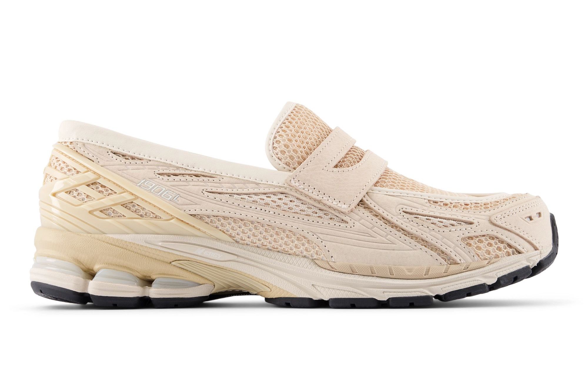 The New Balance 580 V2 “Honeycomb” Drops December 10 | House