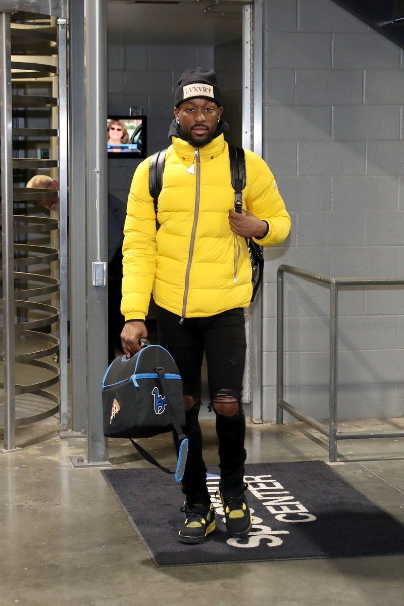 Kemba Walker Air Jordan 4 "Thunder"