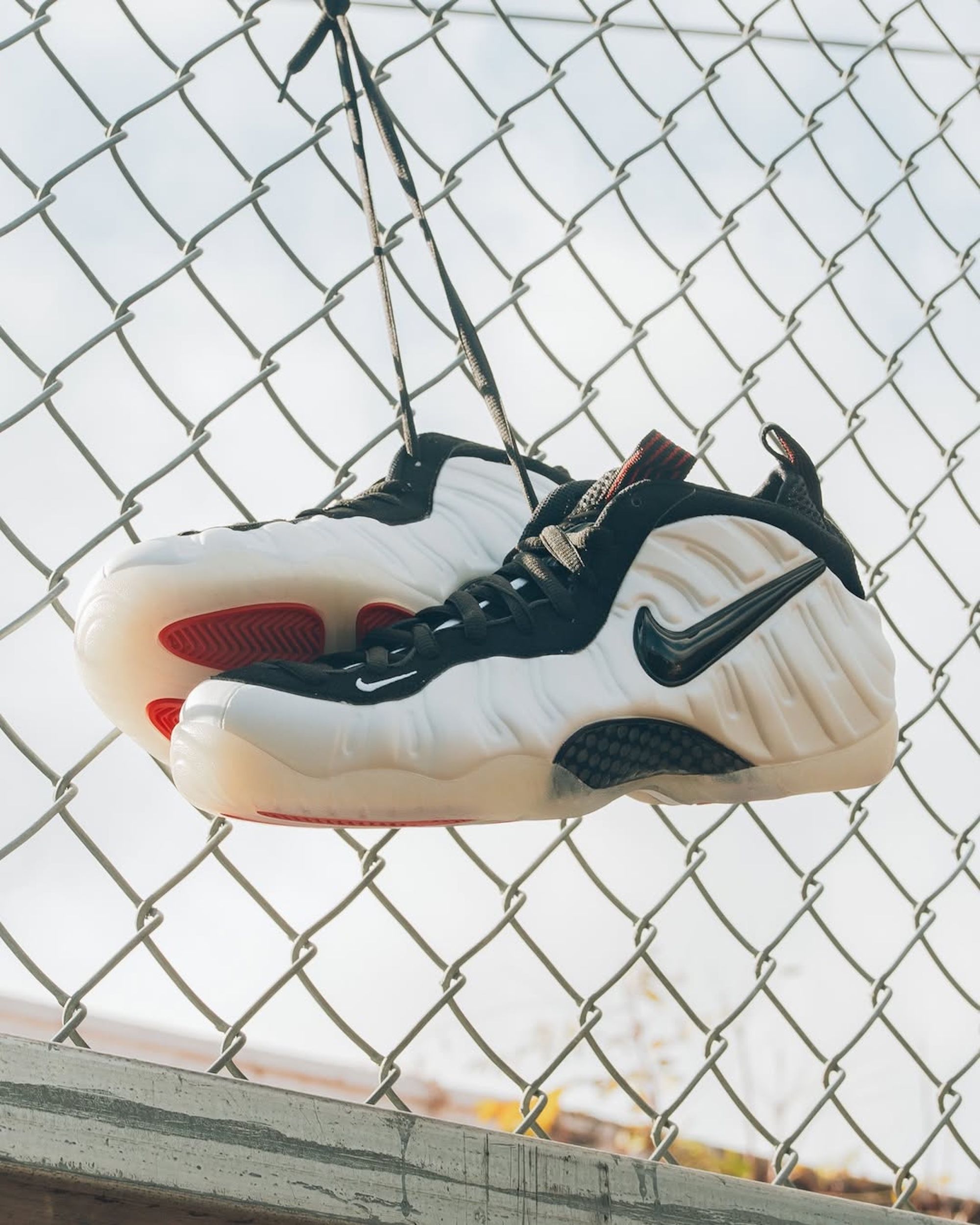 pearl white foamposites