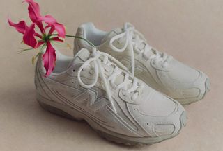 New Balance 204L “Timberwolf” Restocks December 18