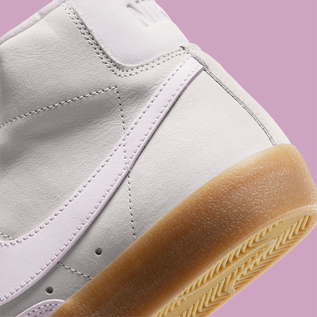 nike blazer off white gum