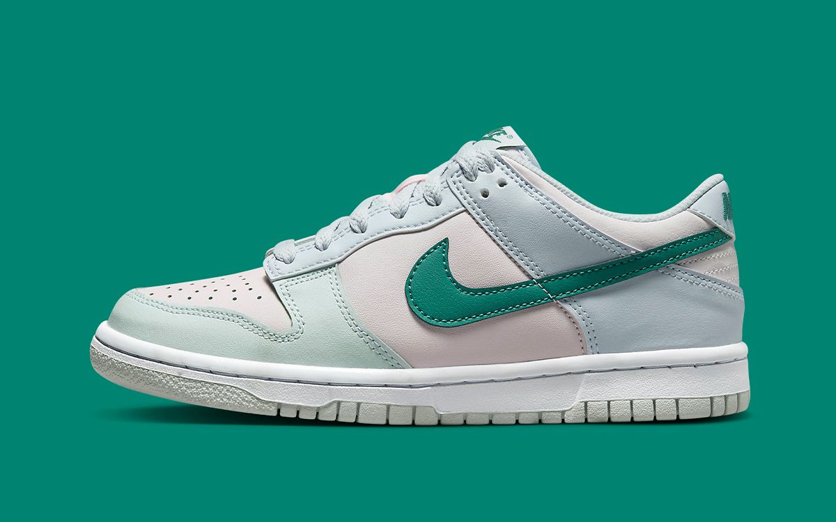 dunk lows pastel