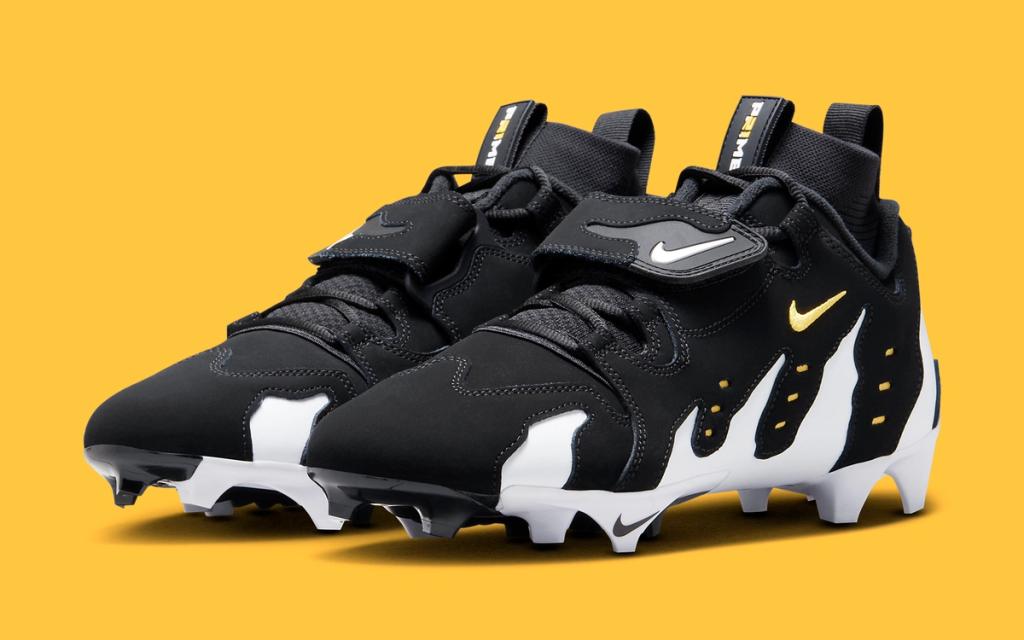 Nike DT '96 Vapor Edge Cleat in black and white, designed for football performance