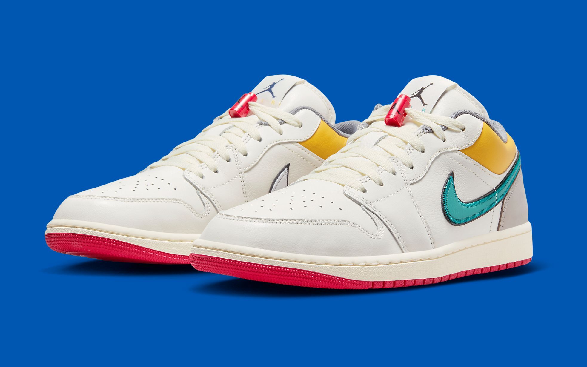 NIKE★AIR JORDAN 1 Low Premium★24-31cm★愛され続けている靴 Amazon.com | NIKE AIR Jordan 1 Low Mens Adult 553558-093