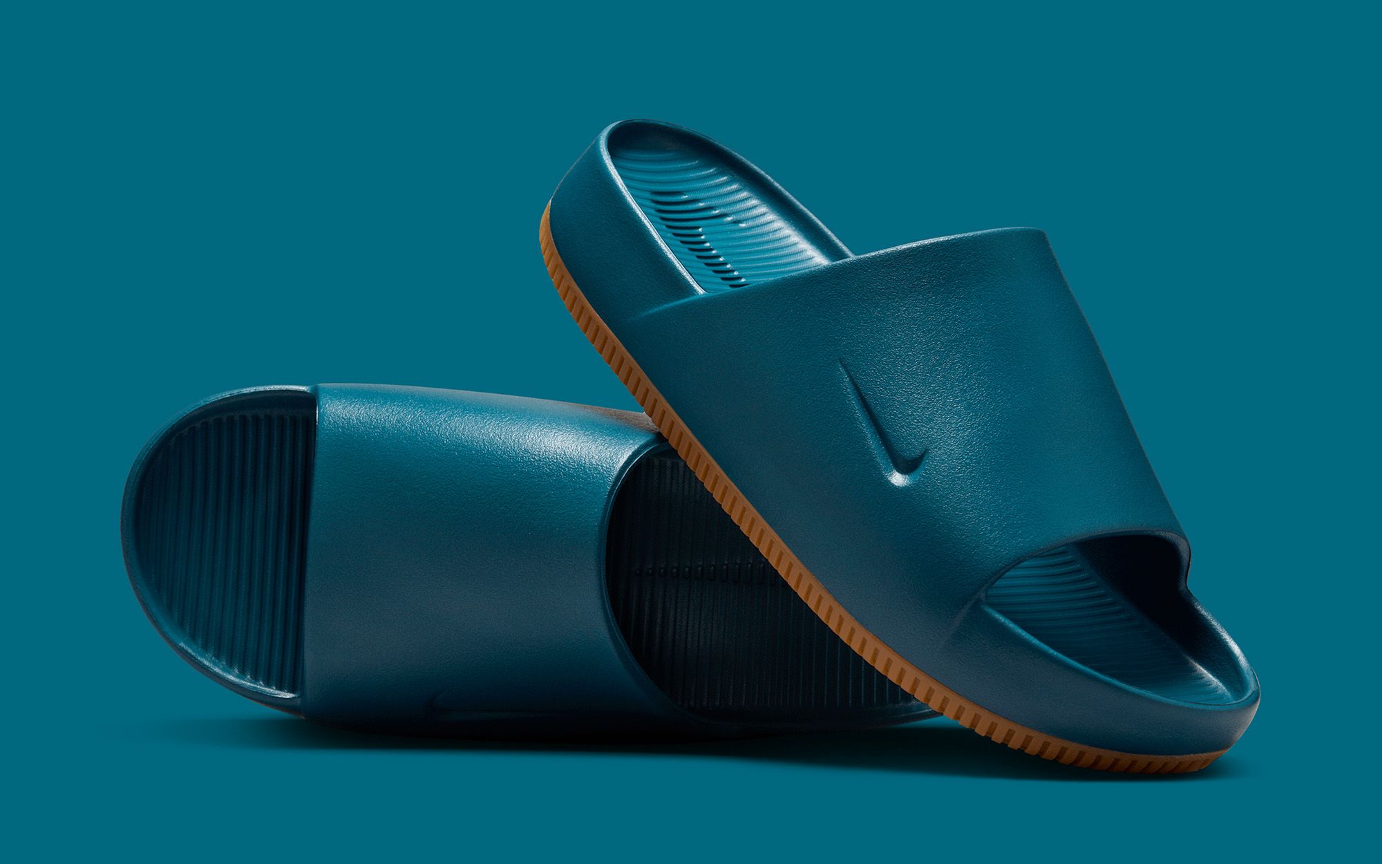 【NIKE】W CALM ELEVATION SLIDES Nike Calm Elevation Slide Washed Coral - Jul 2025 - IO0495