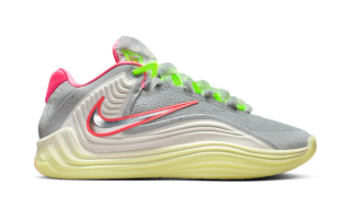 Nike Basketball's Giannis Freak 7 "Halloween 2025) shoe.