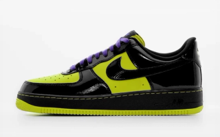 Halloween-appropriate green, black & purple Nike Air Force 1 covered in patent leather. Possibly inspired by the Frankenstein Monster. Image via Nike.