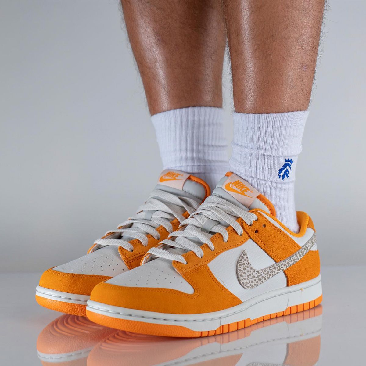 Official Images // Nike Dunk Low “Safari Swoosh” (Kumquat) | House