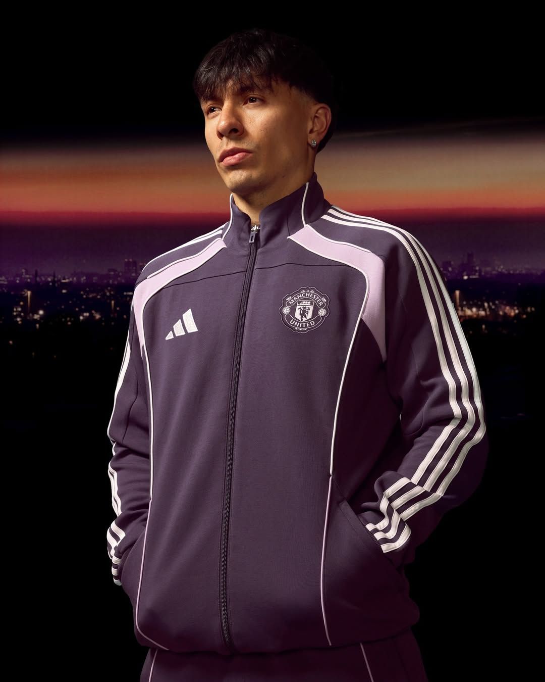 Manchester United's 25/26 Away Jersey Collection Goes Purple