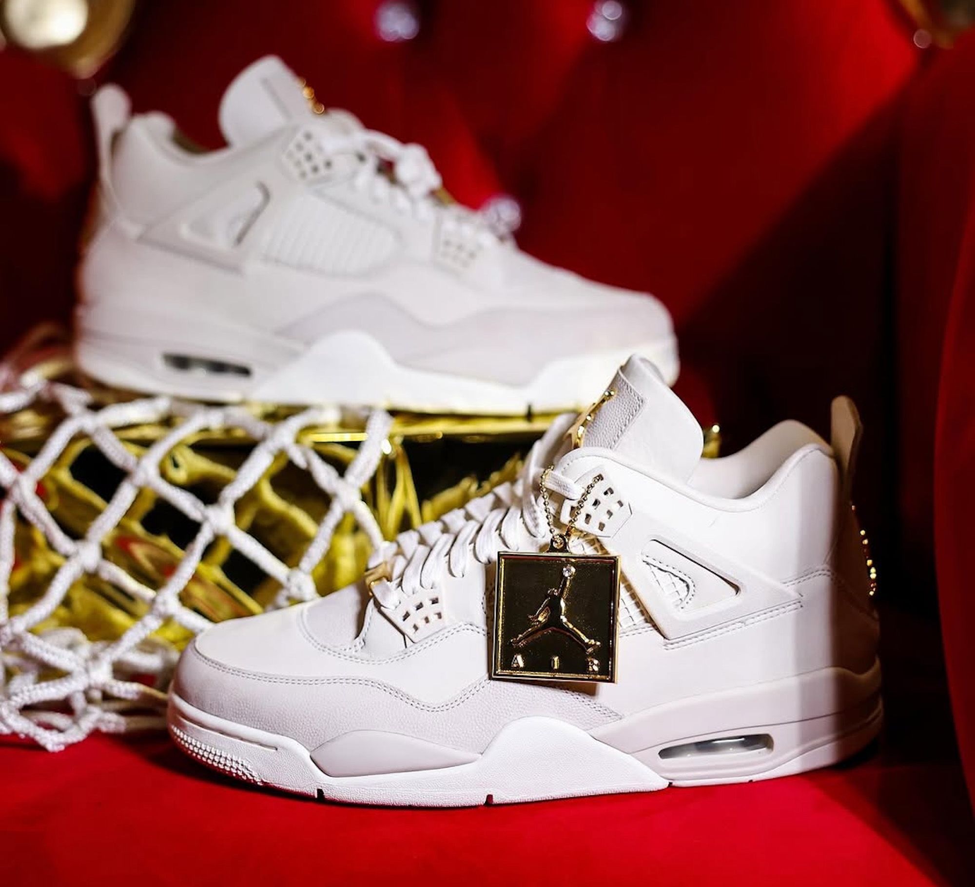 Cincinnati Bearcats Basketball Receives A Special Air Jordan 4 PE