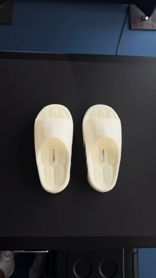 adidas CLIMACOOL+ Slides Concept. Photo by Jovani Hernandez.