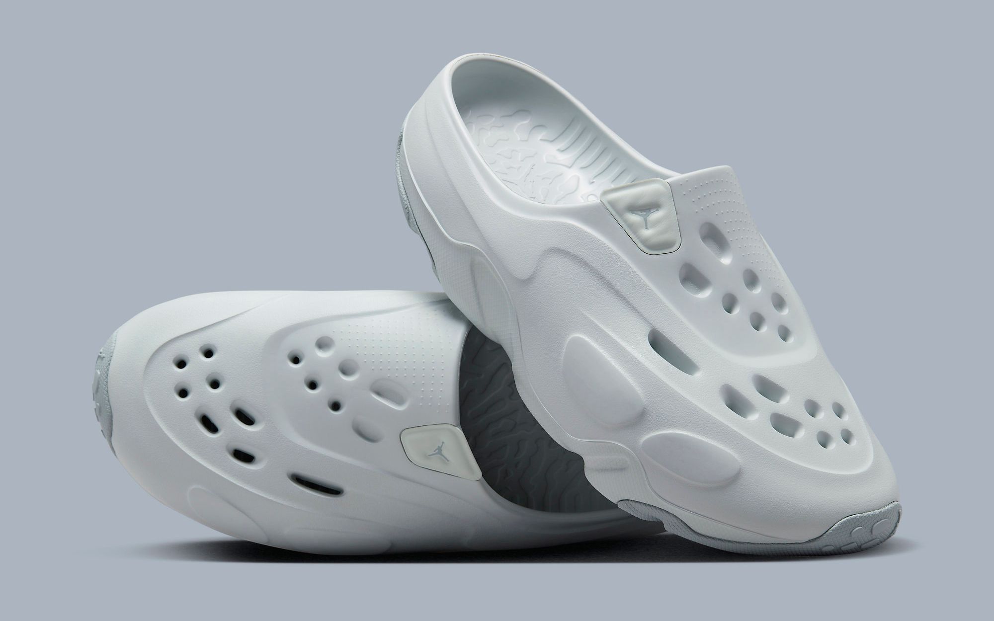 ★NIKE★大人気★JORDAN ROAM SLIDES スライド★追跡可 ☆NIKE☆大人気☆JORDAN ROAM SLIDES スライド☆追跡可