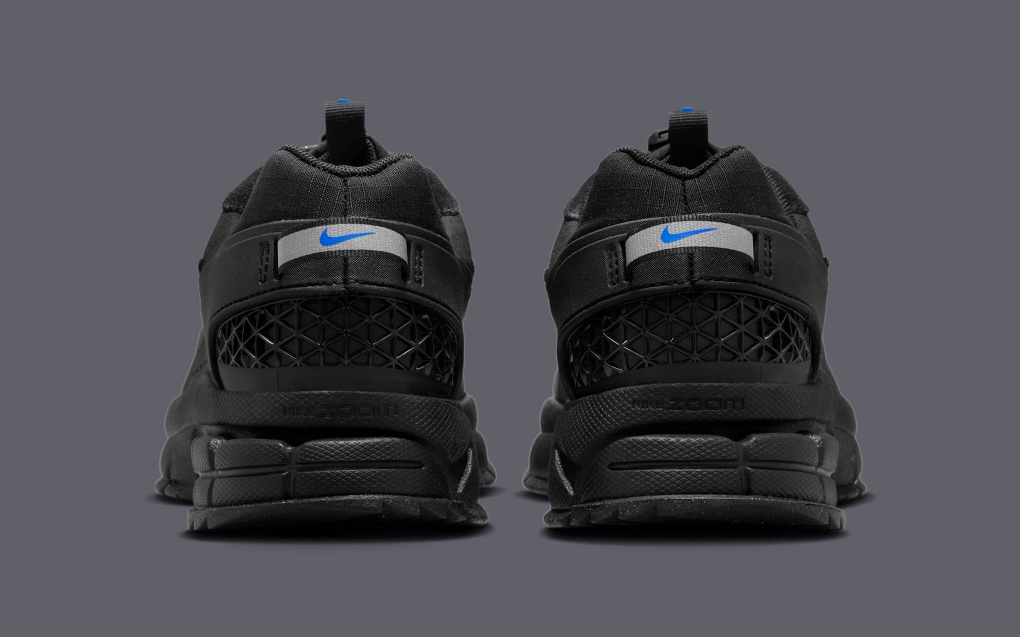 【Nike】◆Zoom Vomero Roam Black◆HQ2181-004◆ Nike Zoom Vomero 5 Roam Black/Black/Racer Blue HQ2181-004