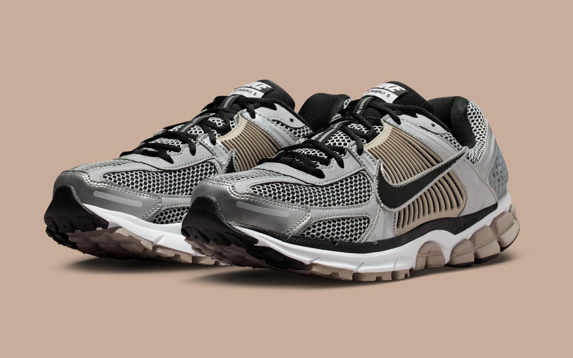 靴 NIKE ZOOM VOMERO 5 Nike Zoom Vomero 5 Sashiko FZ5051-121 Men's Sneaker New | eBay
