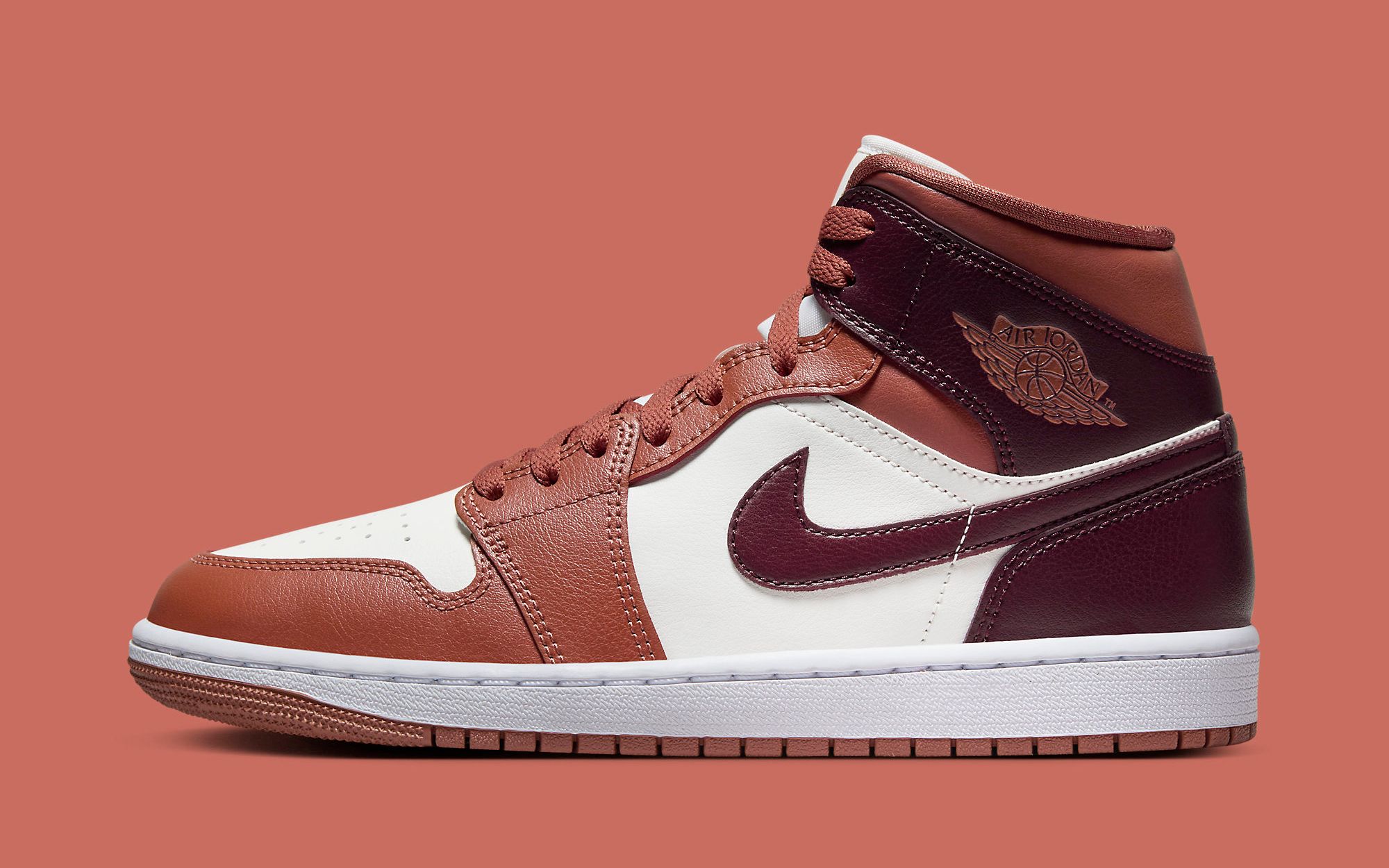 Available Now // Air Jordan 1 Mid 