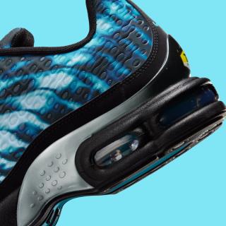 Nike Air Max Plus VII "Scorpion" (SKU: IQ9429-001) in a black and gamma blue color scheme.