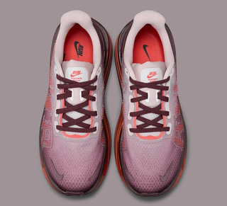 Women's Nike Vomero Premium "Shanghai" (SKU: IZ6180-666). Photo via Nike.