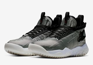 Official Images of the “Metallic Silver” Jordan Proto React | House of ...